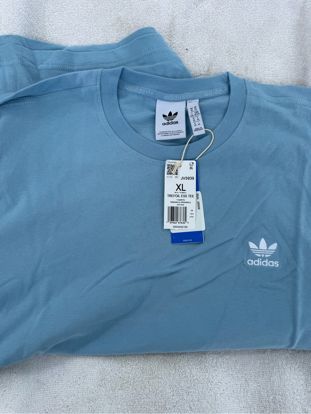 Adidas Men's Trefoil Essential Tee in Light Blue - XL